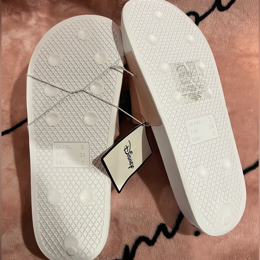 Minnie Mouse Slides - Picture 2 of 2